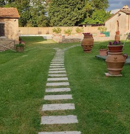 Villa Bruna Поджибонси Екстериор снимка