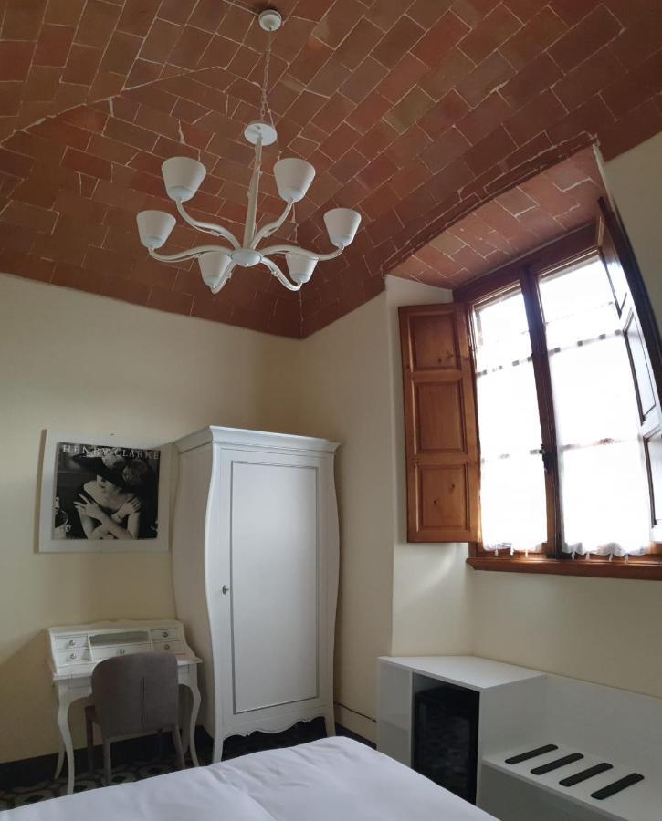 Villa Bruna Поджибонси Екстериор снимка